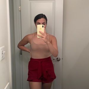 Lulu’s ruffle tie front shorts